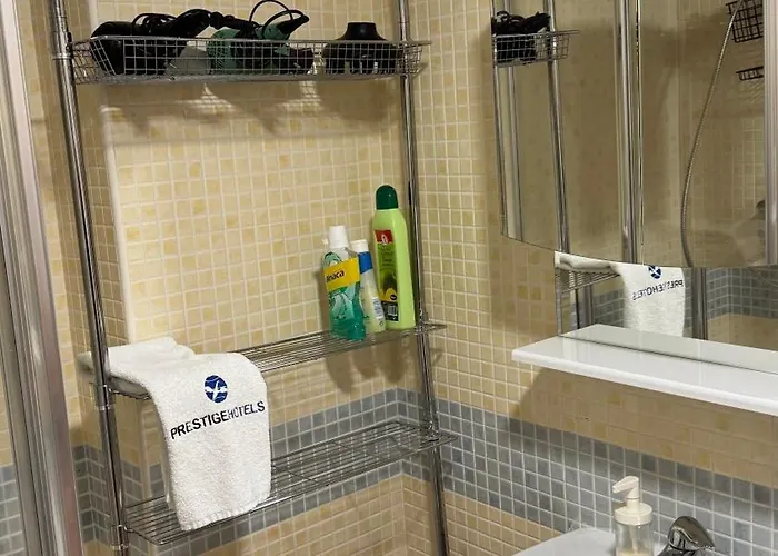 En A Dos Minutos Del Telesillas * סיירה נבדה